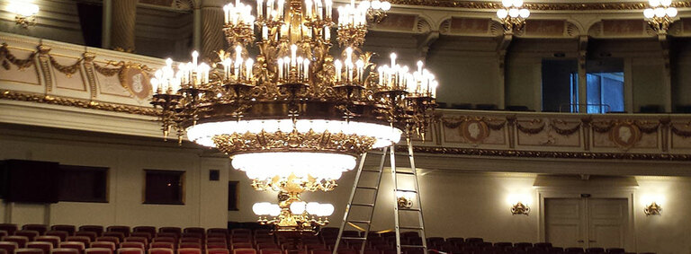 Kronenleuchter in der Semperoper